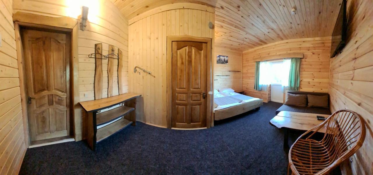 Alpin Eco Chalet & Wellness Dragobrat Ngoại thất bức ảnh