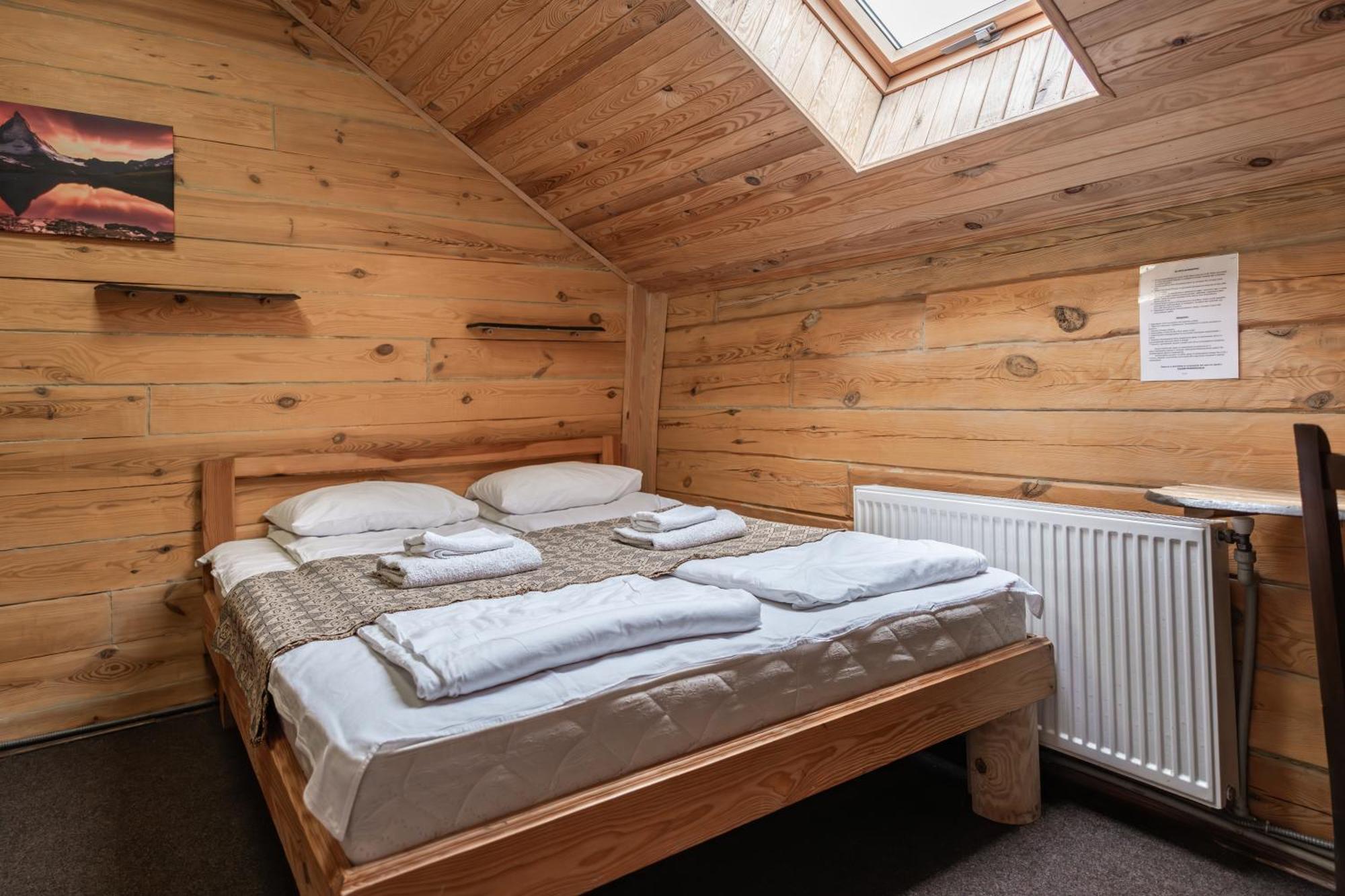 Alpin Eco Chalet & Wellness Dragobrat Ngoại thất bức ảnh