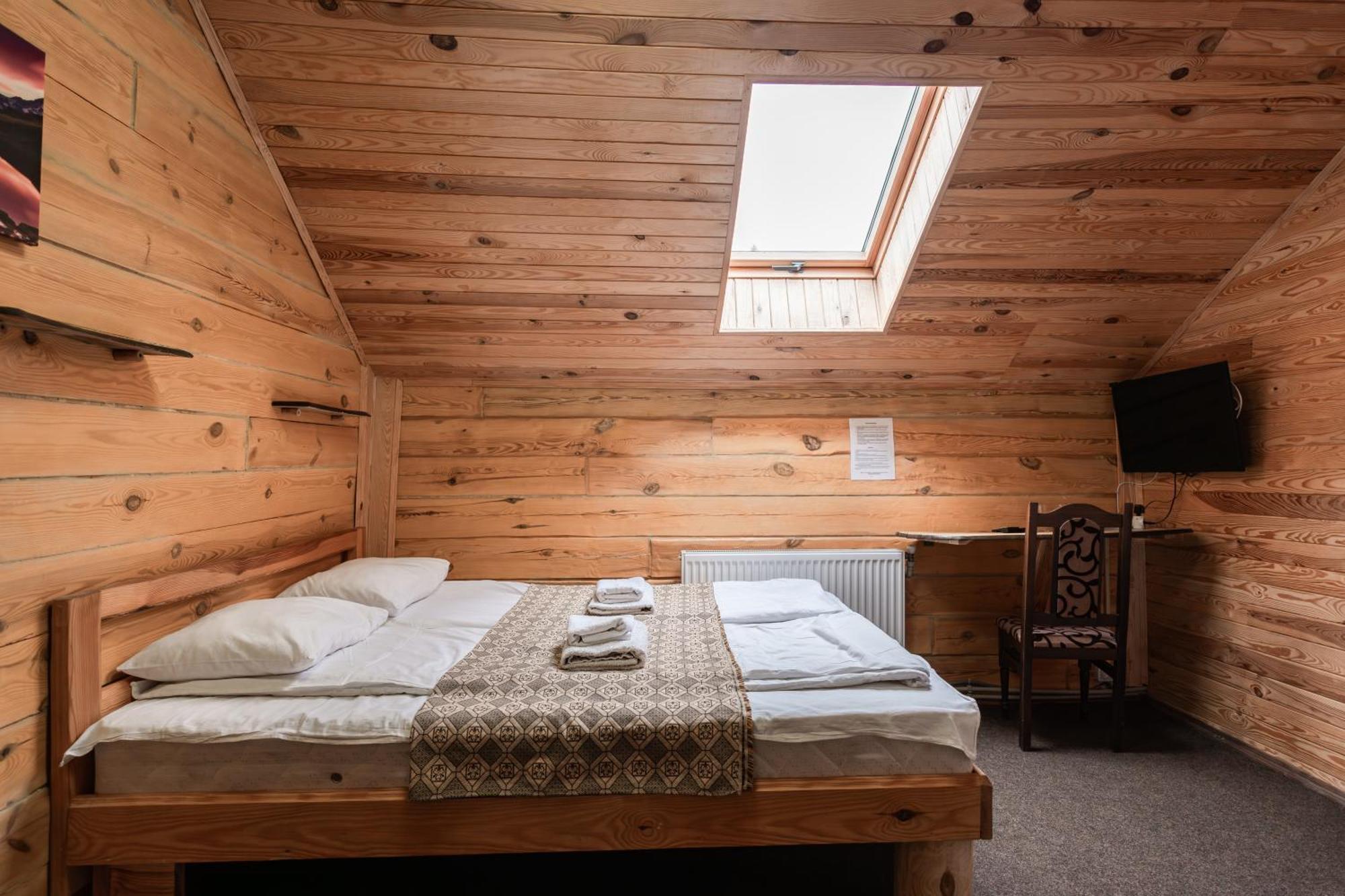 Alpin Eco Chalet & Wellness Dragobrat Ngoại thất bức ảnh